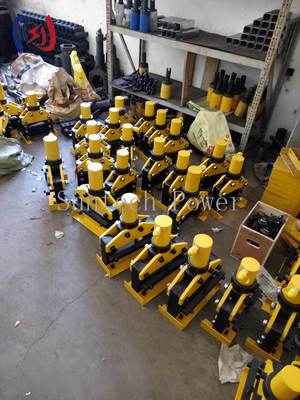 Copper Aluminum Hydraulic Busbar Cutter 200KN-300KN Cutting Force