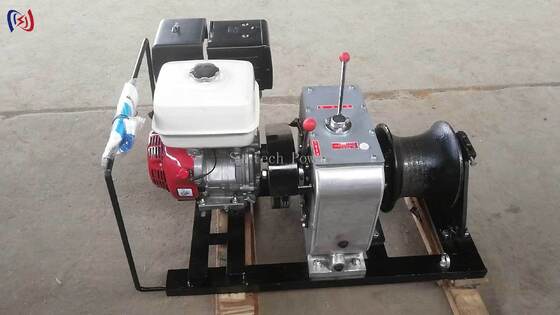 Cable Pulling Winch with 3-5T Tractive Force, 6.5-16 RPM, and Gasoline Power with Diesel Option