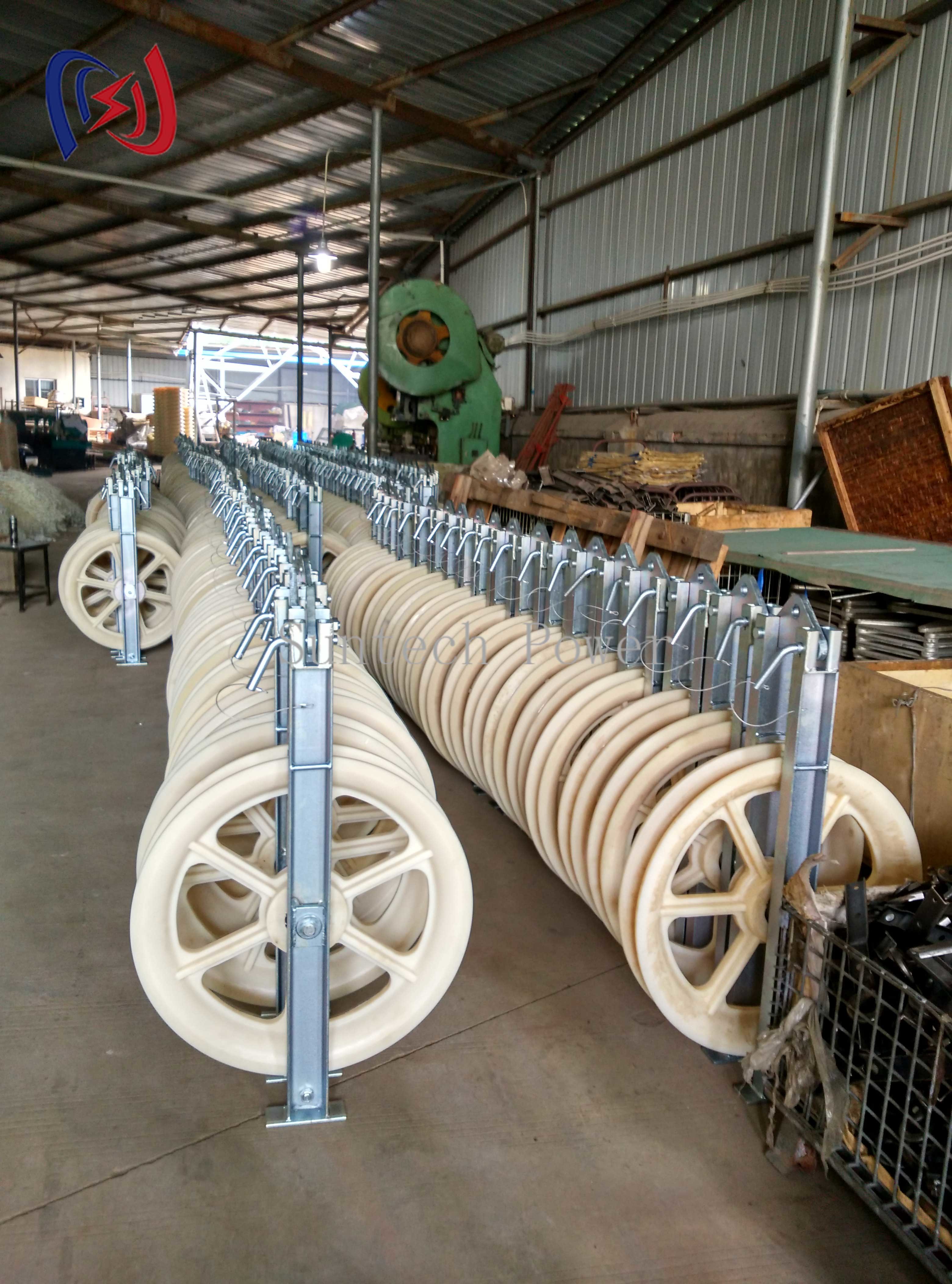Cable Pulling Winch Large Diameter Rope Pulley For Anti Twisting Wire ...